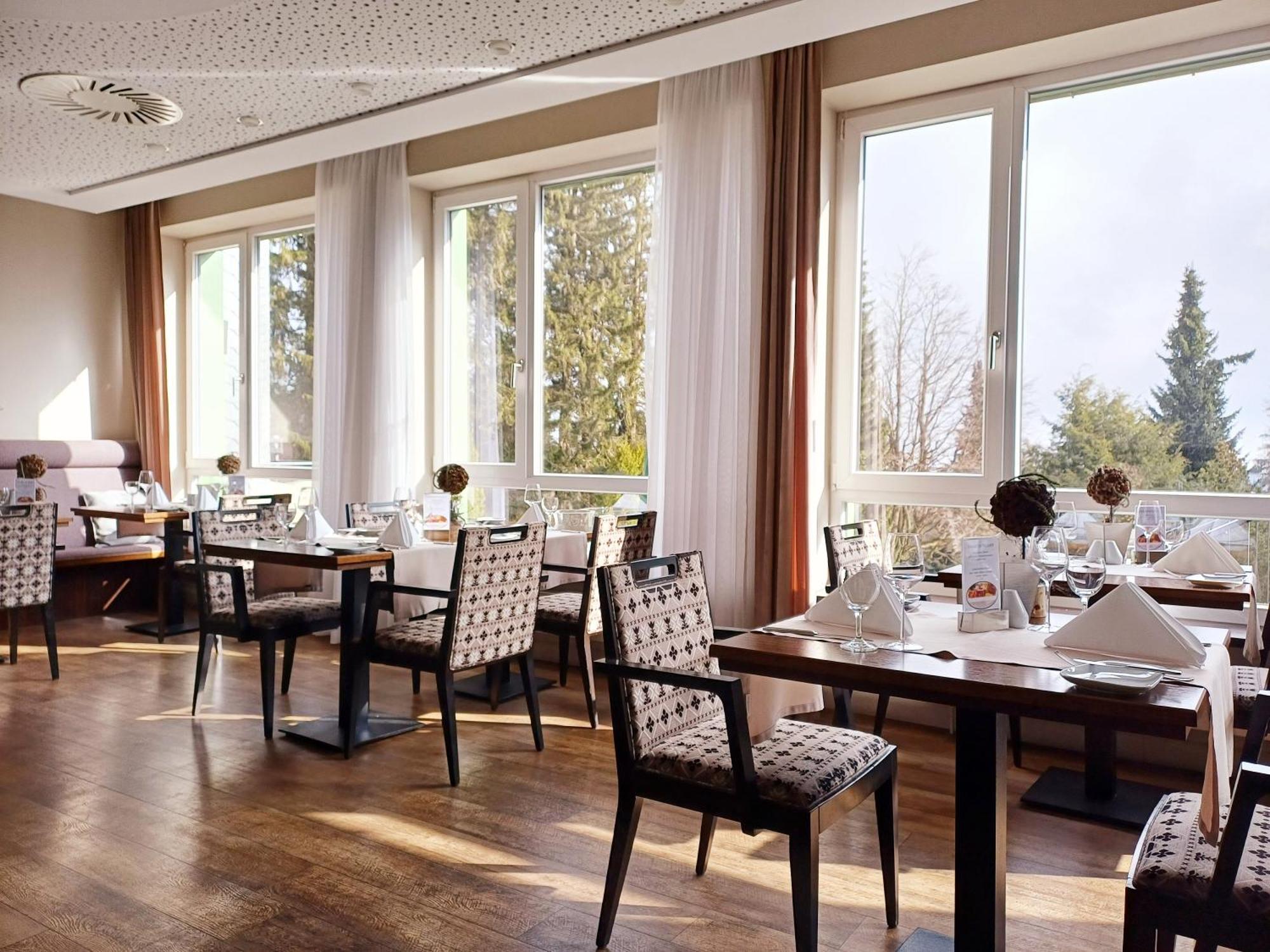 Berg & Spa Hotel Gabelbach Ilmenau Esterno foto